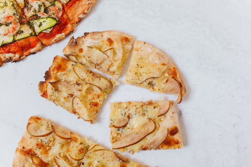 White pizza with ricotta and truffle